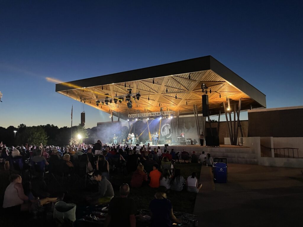 The First Concert is Almost Here! – The Nash Family – Jackson Amphitheater